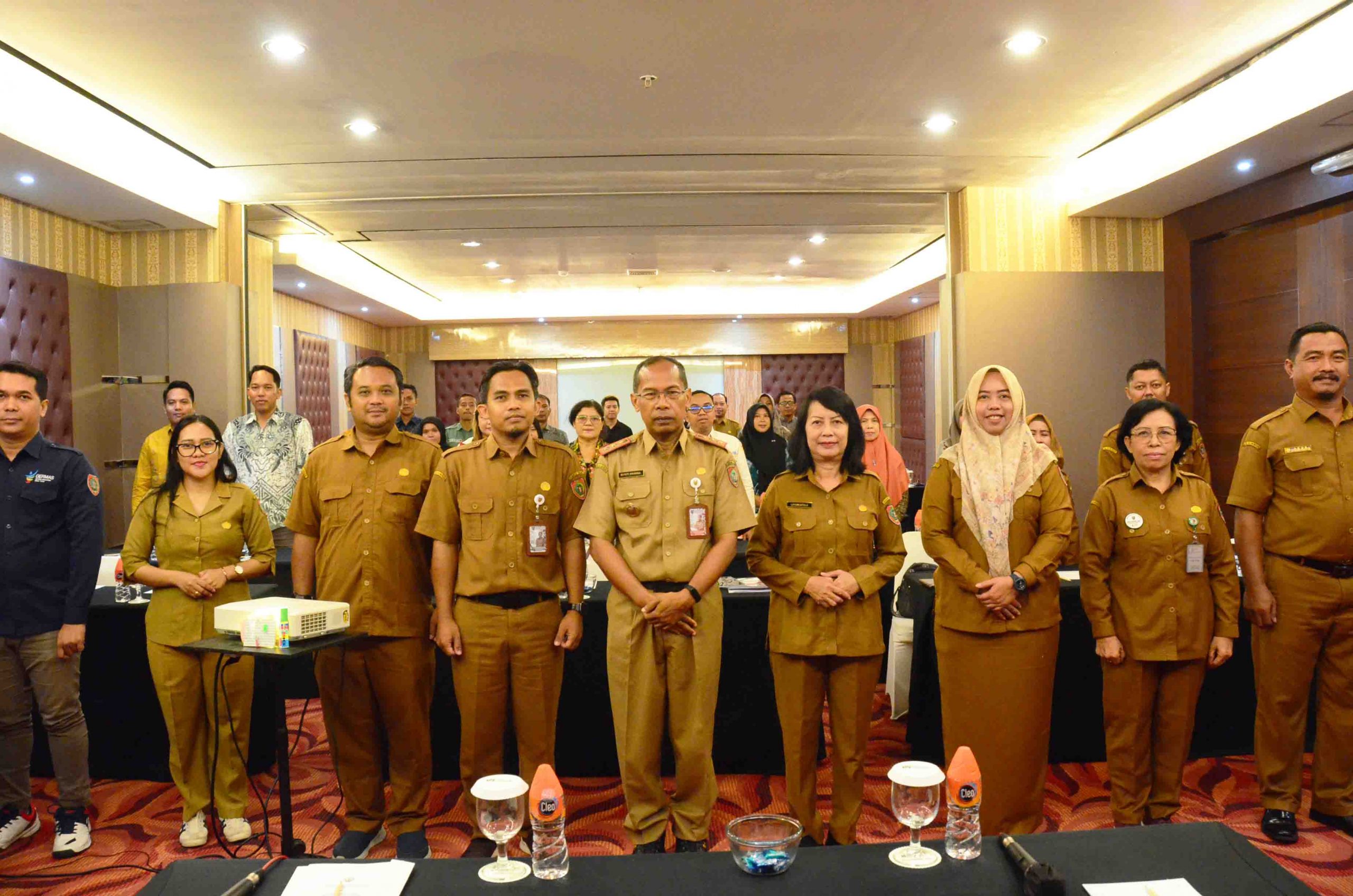 PELATIHAN : Dinas Kesehatan Provinsi Kalimantan Tengah (Kalteng) menggelar Pelatihan Manajemen Laboratorium Kesehatan Masyarakat Provinsi Kalimantan Tengah Tahun 2023, bertempat di Aquarius Boutique Hotel Palangka Raya, Rabu (29/11/2023). (FOTO:MMC)