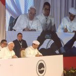 PERTEMUAN : Imam Besar Masjid Istiqlal Nasaruddin Umar bertemu dengan Paus Fransiskus, di Masjid Istiqlal, Jakarta, Kamis (5/9/2024). (foto:ist)