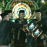 Musabaqah Tilawatil Quran (MTQ) Nasional XXX Tahun 2024 di Kota Samarinda, Prov. Kalimantan Timur resmi ditutup oleh Menteri Koordinator Bidang Pembangunan Manusia dan Kebudayaan Muhadjir Effendy, bertempat di Stadion Kadrie Oening Samarinda, Kalimantan Timur, Minggu (15/9/2024) malam.