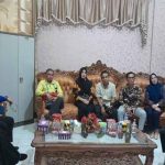 Kasubbag TU dan Kepegawaian Sekretariat DPRD Kapuas, Achmad Nurhan saat menerima kunker Anggota DPRD Kotabaru (Foto : Ist)