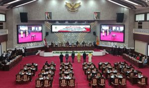 Suasana rapat paripurna masa persidangan I tahun sidang 2024 di Gedung DPRD Kalteng (Foto : Nopri)