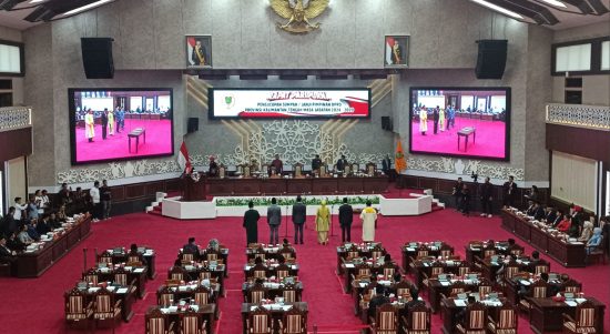 Suasana rapat paripurna masa persidangan I tahun sidang 2024 di Gedung DPRD Kalteng (Foto : Nopri)