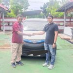 TERIMA BARBUK : Rupbasan Kelas I Palangka Raya menerima barang bukti (barbuk) berupa satu unit mobil merk Toyota Avanza yang diserahkan oleh Direktorat Reserse Narkoba Polda Kalimantan Tengah, Kamis (16/1/2025). (foto:sisy)